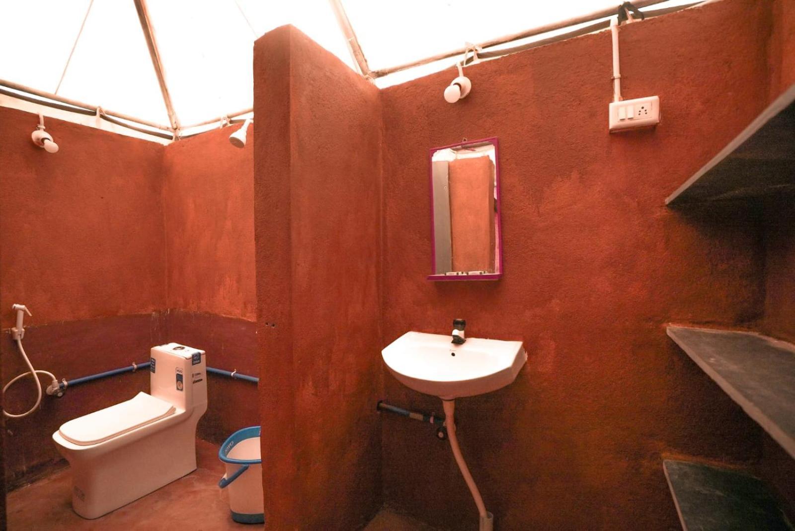 Murali Guesthouse Hampi Luaran gambar